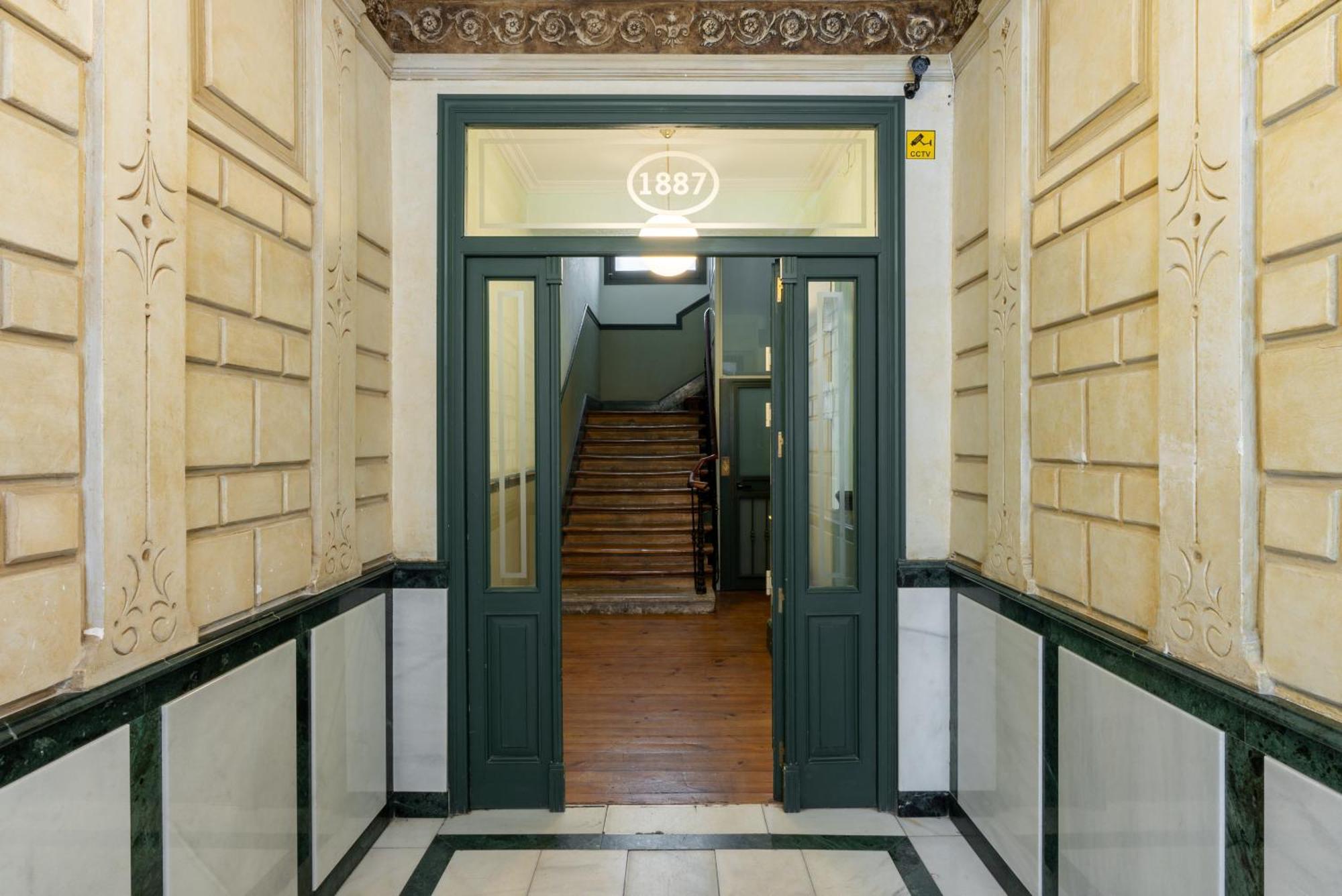 Aparthotel Smartr Madrid Chueca Extérieur photo